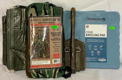 Woodland Camouflage Suit (XL/2XL) Kneeling Pads, Shovel & Sandbags