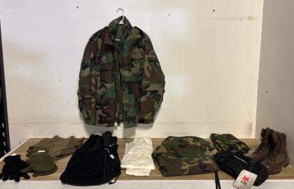 US Military Woodland Camouflage Field Gear Set, M65 Jacket & Pants size medium, Boots, Gloves, Accessories