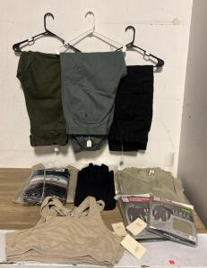 Military ECWCS 2X Base Layers, New Balance XL Sports Bras, Cargo Pants, Duofold Turtleneck Lot Sozes XL-2X