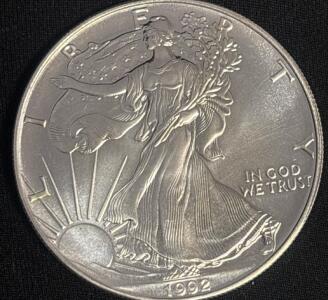 1992 Walking Liberty 1oz .999 Fine Silver One Dollar Coin