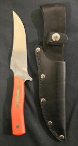 Schrade Old Time Fixed Blade Skinning Knife W/ Leather Sheath