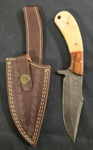 Custom Damascus Steel Hunting Knife