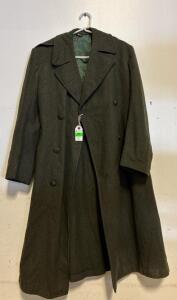 U.S. Army M-1951 Wool Greatcoat Olive Drab Men's Size 36S Double-Breasted 1951
