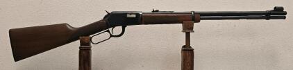 Winchester Model 9422 Lever-Action Rifle, .22 S-L-LR, 20.5" Barrel, Walnut Stock, F656768