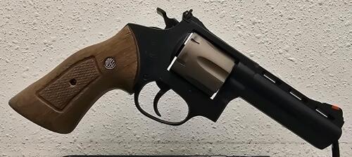 Rossi Model 851 .38 Special Revolver, 6" Barrel, 6-Shot, Wood Grip, Serial E104440