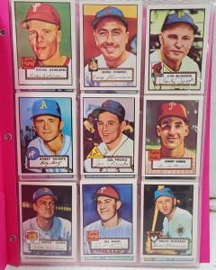 (1) Folder Of Replica 1952 Topps MLB Card Collection of 36 Cards