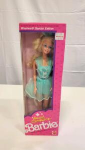 Special Expressions Barbie Woolworth Special Edition Mattel 2582 Boxed 1993 11.5" Blonde Doll
