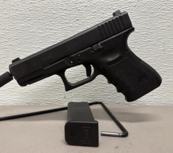 Glock 23 Gen 3 .40 S&W Pistol, Austria, Serial KMP568, Polymer Frame, 13+1 Capacity