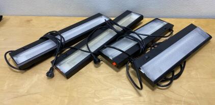 Under Counter Lights - (2) 23x5 - (2) 18.5x 5 - ( Works )