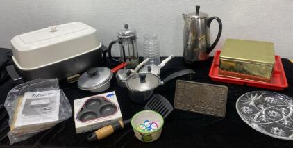 Oster Electric Skillet (Powers On) - Bacon Press - Pots and Pans and Much More