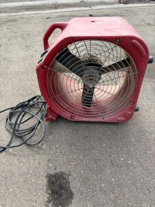 Therma-Stor Axial Air Mover &ndash; Dual Speed, 120V, GFCI Outlets, Heavy Duty Molded Plastic. Powers on.