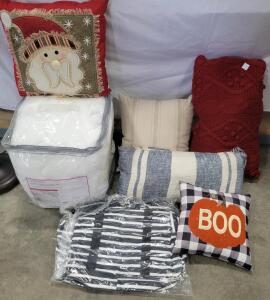Holiday & Everyday Decorative Throw Pillow Set (5) + Liz Claiborne Ultimate Luxury Queen Mattress Pad