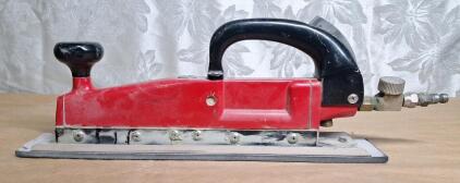 (1) Viking V100 - 15" Dual Piston Straight Line Air Sander