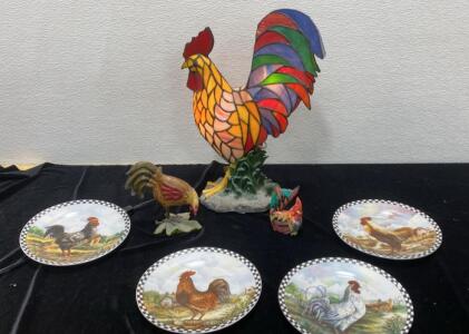 Beautiful Rooster Lamp (Works) - (4) Decorative Rooster Plates and (2) more Roosters