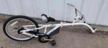 (White) 20" WeeRide Co-Pilot Tag-Along Bike Trailer