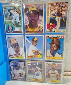 (1) Folder Of San Diego Padres Tony Gwynn Collection of 20 Cards W/ Rookie Card