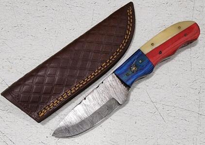 (1) Fixed Blade Damascus Steel Utility Knife With Wood And Resin Handle And Sheath