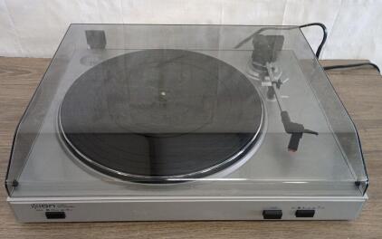 Ion USB Turntable, Belt-Drive, 33/45 RPM, RCA & USB Output, Dust Cover, 12V DC Power