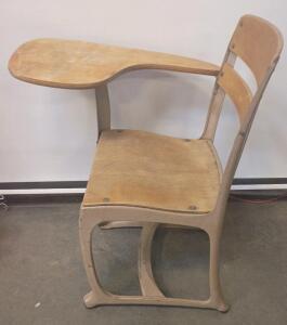 Vintage Right-Handed Student Desk Chair, Wooden Seat and Tablet, Metal Frame, 1950s-1970s