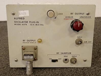 The Alfred Model 657K 12.4-18.0 GHz is a vintage microwave sweep oscillator plug-in module designed for use with the Alfred Electronics 650 Series mainframes