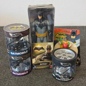 Batman & Robin Figures + 2x Hot Wheels Batmobile & 1x Type 57C Bugatti Cabriolet Collectibles