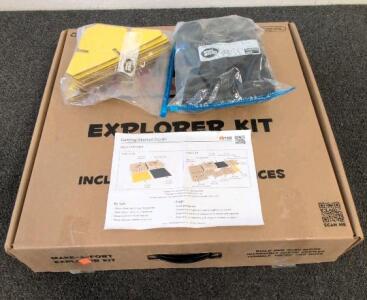 Make-A-Fort Explorer Kit &ndash; 20 Panels, 86 Connectors, 18 Triangles, Cardboard Fort Building Set