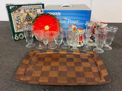 Nikken PiMag Aqua Pour Gravity Water Filter w/ Box & Accessories, Glassware, Holiday Decor Lot