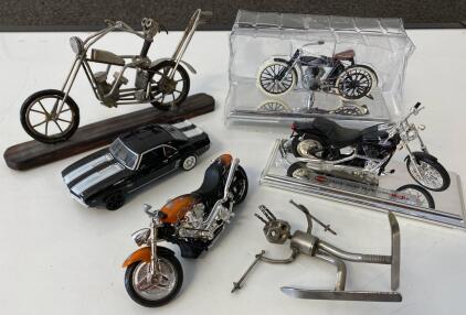 Harley-Davidson Die-Cast Motorcycles Maisto 1:18 Scale 1999 FXSTB Night Train & 1909 Twin 5D, Camaro Model, Metal Sculptures