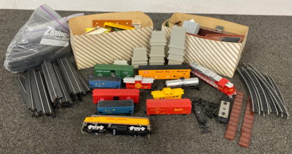 Assorted Train Parts and Pieces Please Inspect