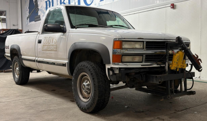 1996 CHEVROLET 2500 - 4X4! MANUAL!