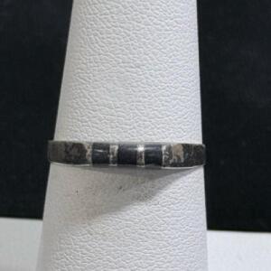 Vintage Mexico 925 Sterling Silver Band Ring, Geometric Line Accent, Hallmarked, Size Unknown