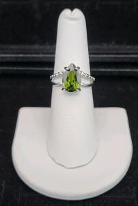 (1) Size 6 Green Peridot Faceted Peridot Ring