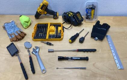 DeWalt 20V Max Drill Set w/ Bit Kit, ( Works ) VIAELITE Flashlight, Hand Tools, Mechanic & Home Repair Lot