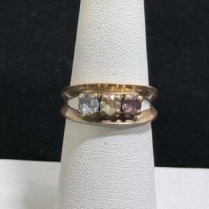 10K Yellow Gold Split Shank Triple-Stone Ring, Bypass Design, 10K PC Stamped