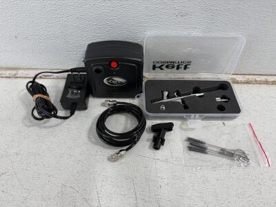 Keff DC-25 Mini Cosmetic Airbrush Compressor Kit, 30 PSI Max, Accessories, Case, 2021. Tested, Powers On.