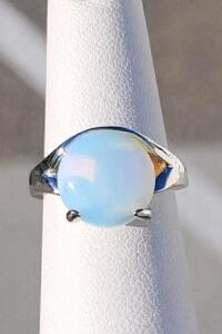 (1) Natural Opal Gemstone Ring, Size 6