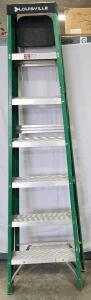 (1) Louisville Ladder 7' Fiberglass Stepladder
