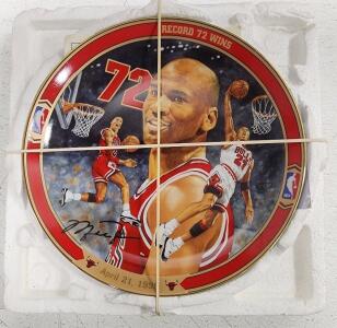 (1) 1996 Upper Deck Michael Jordan "Record 72 Wins" Limited Edition Collector's Plate W/ Papers