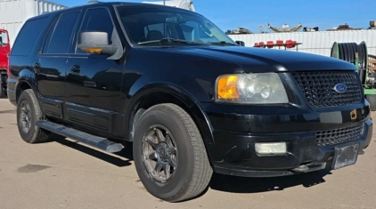 2004 FORD EXPEDITION - DVD PLAYER!