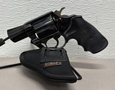 Colt Detective Special .38 Special 2" Blued Revolver, Serial 6408RD, w/ Uncle Mike's Holster