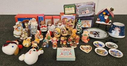 Large Lot Vintage Christmas Figurines, Ornaments & Decorations &ndash; Nativity, Snowmen, Santas, Angels, Boxes