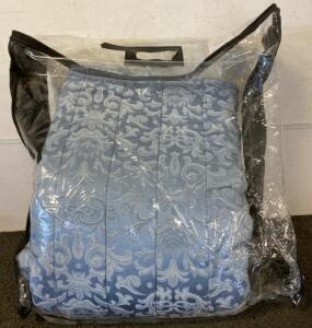 King Size Blue Damask Jacquard Comforter, Dry Cleaned
