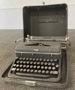 Royal Typewriter