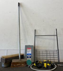 Goulds 18GS50 5HP 230V Submersible Pump Control Box w/Serial 020767496 + Accessories Lot
