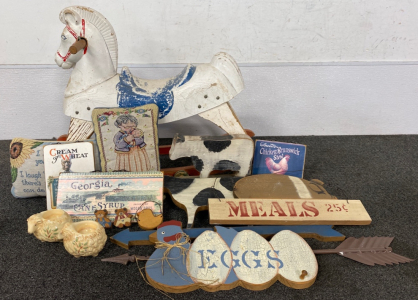 Assorted Farm Theme Decor