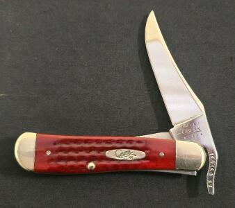 Case XX Slimline Trapper 61048 Red Jigged Bone Pocket Knife, Clip Point Blade, USA