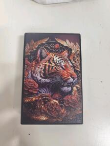 Hinged Deck Box with Tiger Artwork &ndash; 4.9"x3.7"x2.9", Composite Wood, Floral Motif
