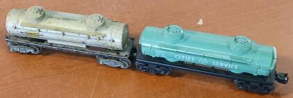 Vintage Model Train - Lionel Sunoco & Lionel Cities Service Tank Cars
