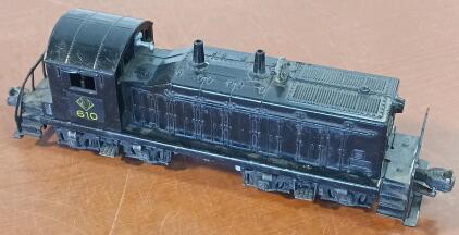 Vintage Model Train - Lionel 610 Erie Diesel Switcher