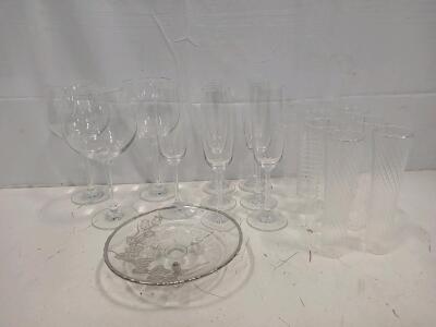 (17) Assorted Crystal Glasses / Glassware